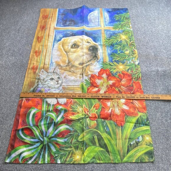 Christmas Dog & Cat House Flag By Donna Race Evergreen 2012 43x29 Peaceful Pets - Picture 4 of 10